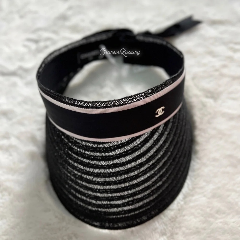Brand NEW! 🖤 Chanel Sun Visor CC gold Logo 🖤 black white trim M Size Women Hat - Picture 8 of 8
